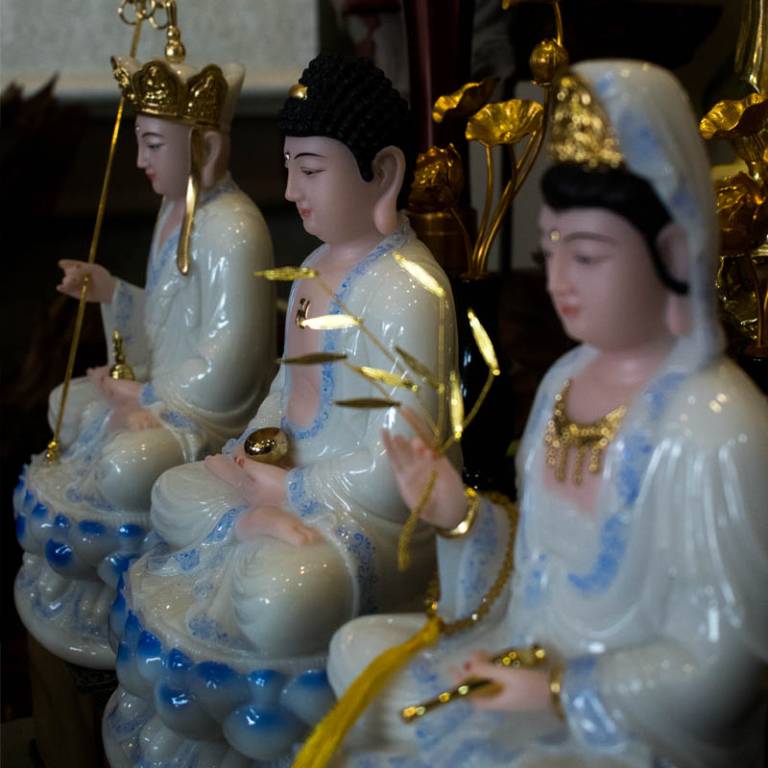 tín ngưỡng tôn thờ Địa Tạng Bồ Tát đã xuất hiện ở Ấn Độ vào khoảng TK I hoặc II TCN