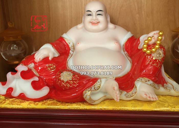 Mẫu tượng Phật Di Lặc bằng bột đá đỏ cao cấp, tay cầm tràng hạt