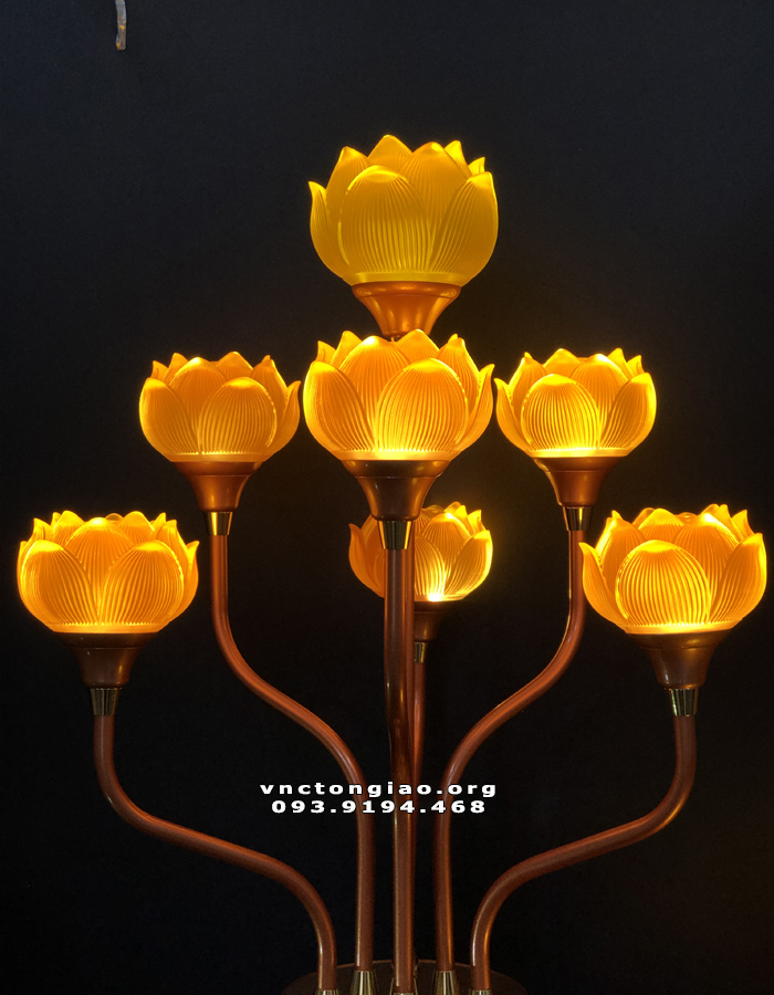 đèn thờ hoa sen thờ phật bằng lưu ly đẹp nhất