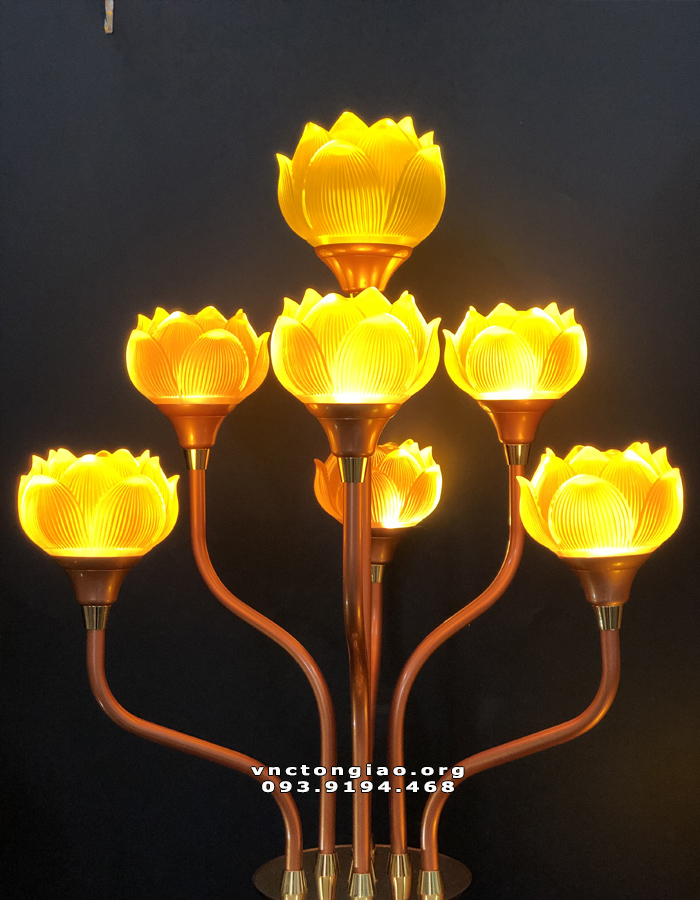 đèn thờ hoa sen thờ phật bằng lưu ly đẹp nhất
