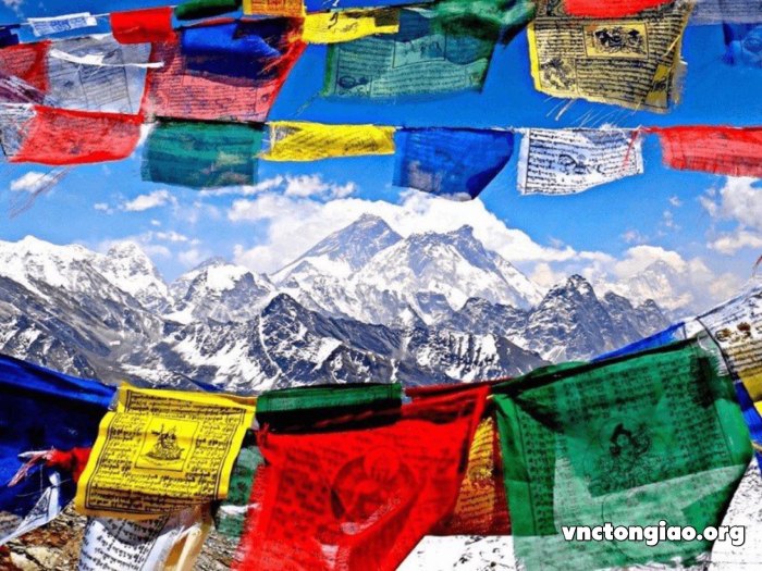 Cờ Tây Tạng còn có tên gọi khác là cờ cầu nguyện
