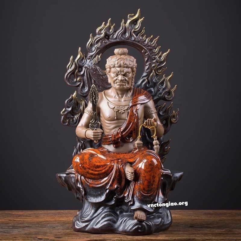 Bất Động Minh Vương là Phật bản mệnh của người tuổi Dậu
